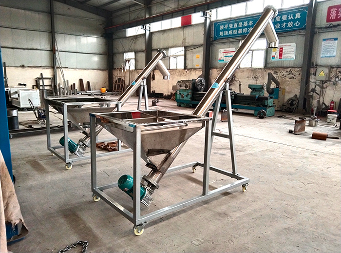 绞龙小黄片轻量版是什么样的输送机？